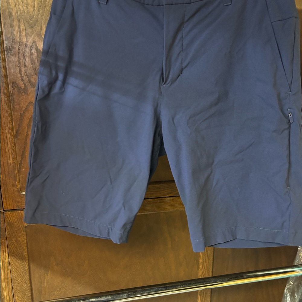 Lululemon Athletica Men's Deep Blue Flat Front Shorts